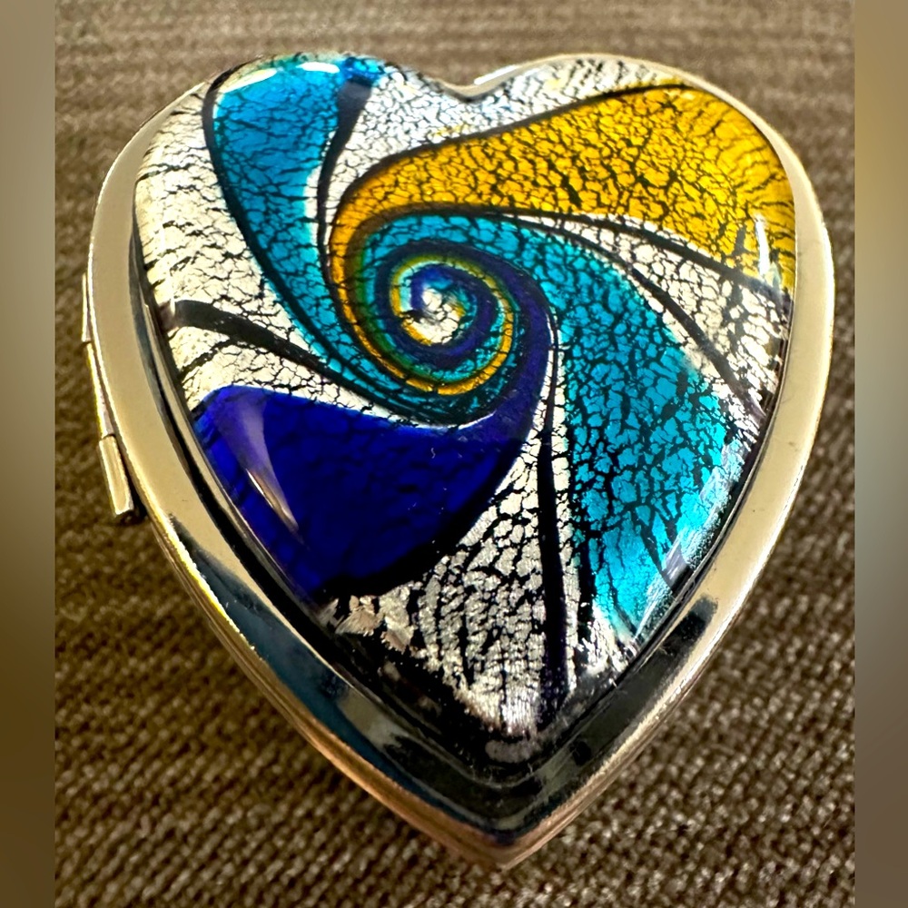 NEW Heart Swirl Pill Case Box Mirror Silver Pocket 2 Compartments Vitamin OOAK